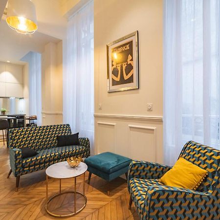 Charmant Studio Hypercentre Reims Apartment Exterior photo